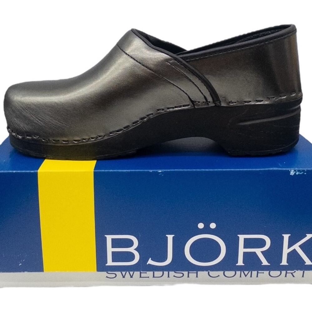 BJORK Swedish Professional Patent Leather Clog Women's Sz 10 EU 41 Silver Gray